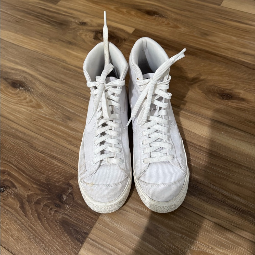 White Nike Blazers-8